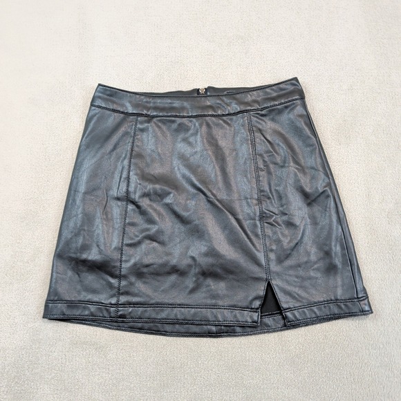 Rewash Y2K Faux Leather Mini Skirt S Black Front Slit High Waisted Edgy Moto — photo 2